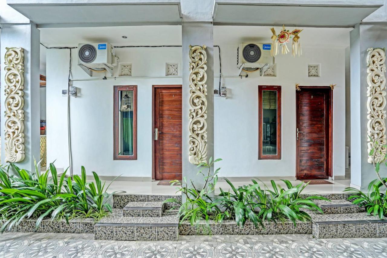 Oyo 91080 Kubu D&D Guesthouse Seminyak Esterno foto