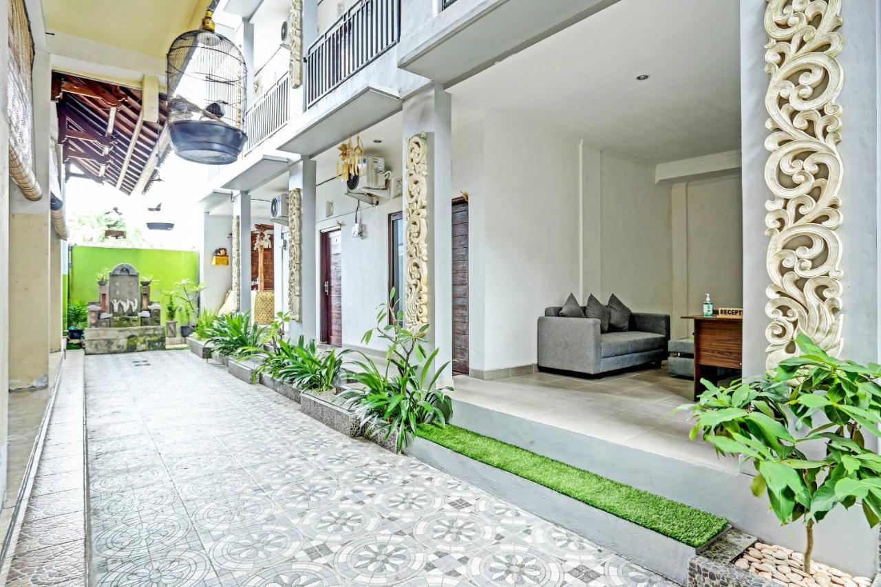 Oyo 91080 Kubu D&D Guesthouse Seminyak Esterno foto
